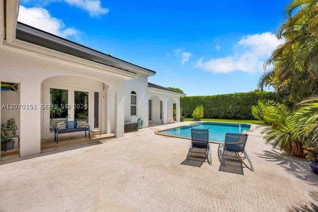 7840 SW 133rd Ter, Pinecrest, FL 33156