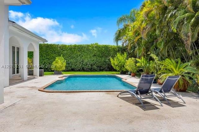7840 SW 133rd Ter, Pinecrest, FL 33156