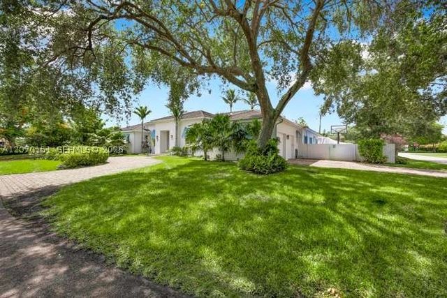 7840 SW 133rd Ter, Pinecrest, FL 33156