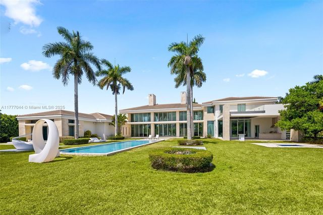 16720 Stratford Ct, Southwest Ranches, FL 33331