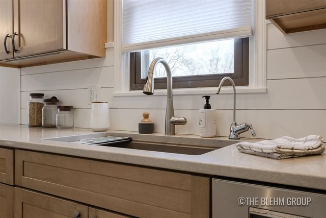 550 Clark Street, Comstock Park, MI 49321