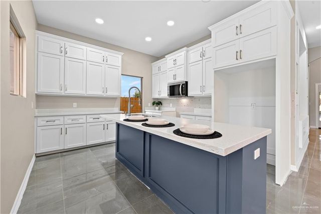 631 Yoli Lane, Donna, TX 78537