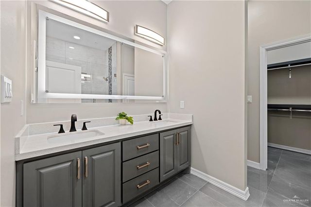 631 Yoli Lane, Donna, TX 78537