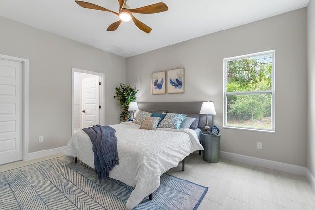 8226 104th Court, Vero Beach, FL 32967