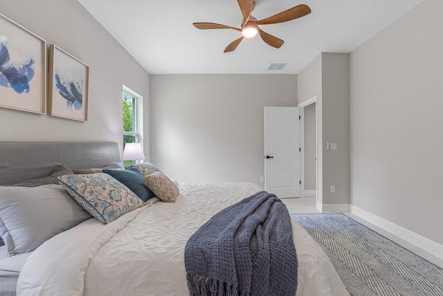 8226 104th Court, Vero Beach, FL 32967