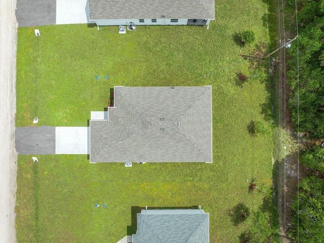 8226 104th Court, Vero Beach, FL 32967