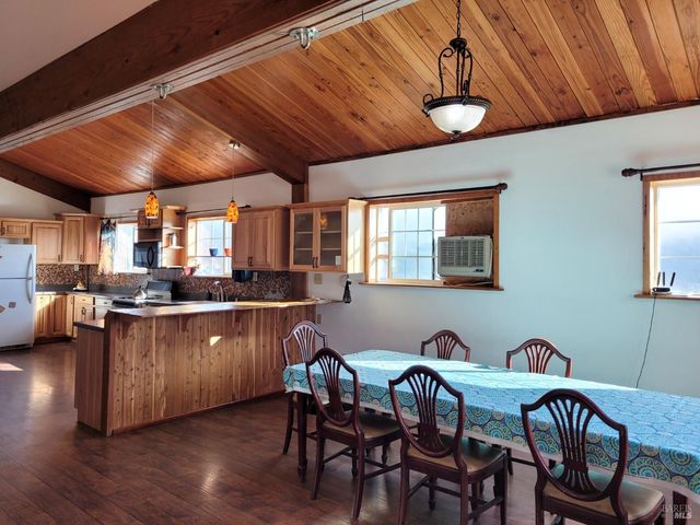 23019 Covelo Refuse Rd, Covelo, CA 95428