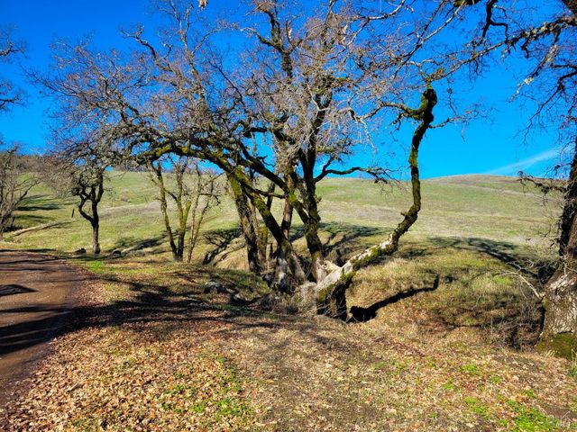 23019 Covelo Refuse Rd, Covelo, CA 95428