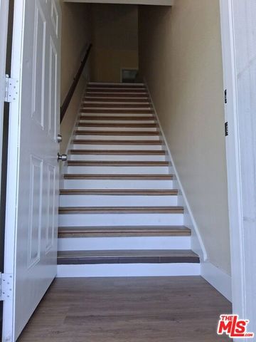 456 W 52nd Street, Los Angeles, CA 90037