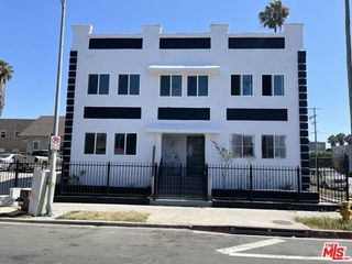 456 W 52nd Street, Los Angeles, CA 90037