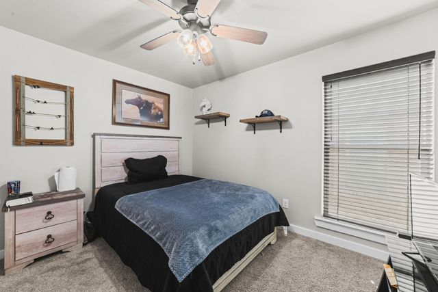 3207 Aberdeen Avenue, Wolfforth, TX 79382