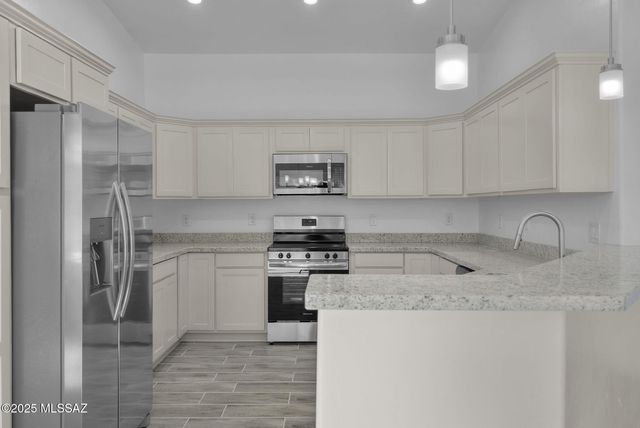 177 Via Agua Sarca, Rio Rico, AZ 85648