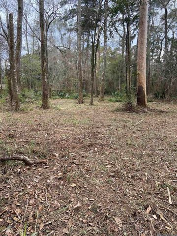 11123 Comeaux Ln, Denham Springs, LA 70726