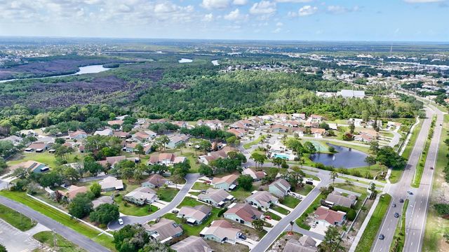 1661 SE Kestwick Court, Port St. Lucie, FL 34952