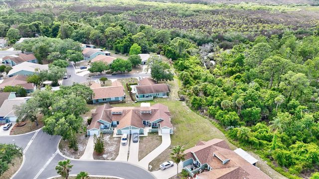 1661 SE Kestwick Court, Port St. Lucie, FL 34952