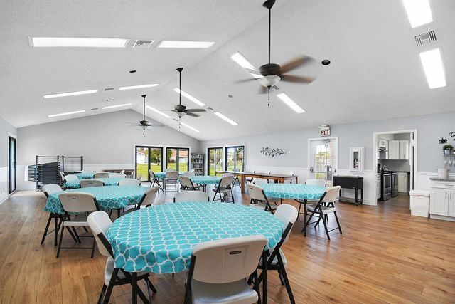 1661 SE Kestwick Court, Port St. Lucie, FL 34952