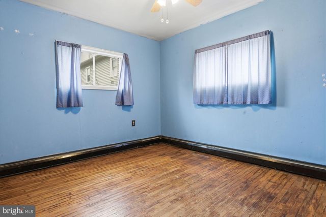 1034 SECOND AVE, Croydon, PA 19021