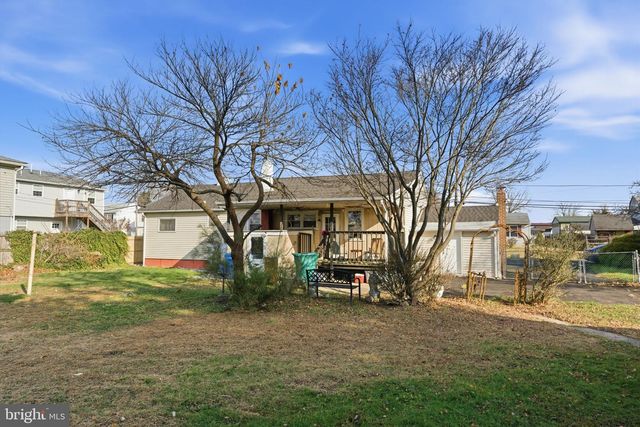 1034 SECOND AVE, Croydon, PA 19021