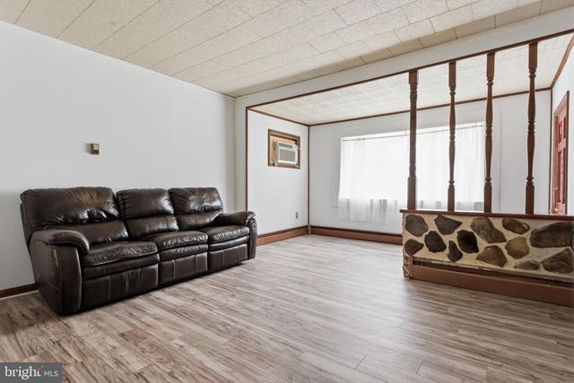 1034 SECOND AVE, Croydon, PA 19021