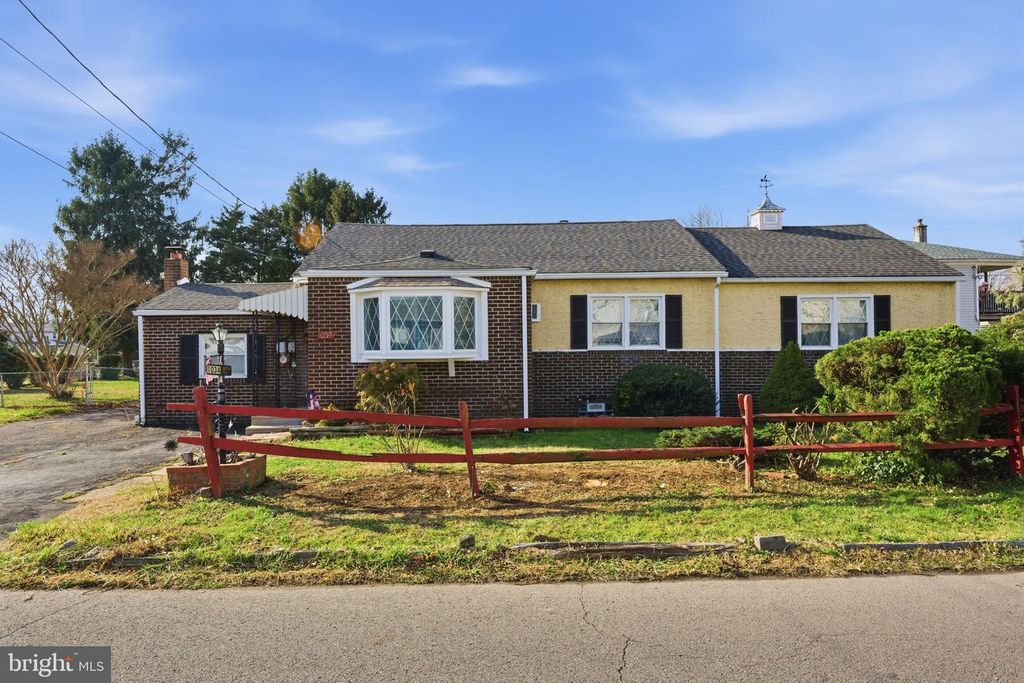 1034 SECOND AVE, Croydon, PA 19021