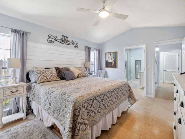 550 Seabreeze Circle, Seacrest, FL 32461