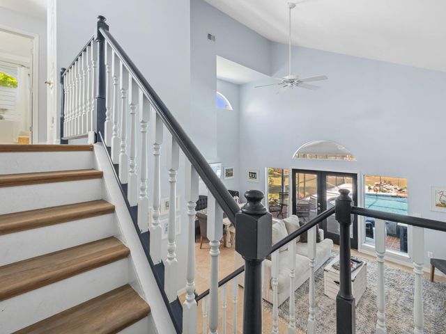 550 Seabreeze Circle, Seacrest, FL 32461