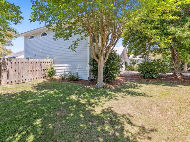 550 Seabreeze Circle, Seacrest, FL 32461