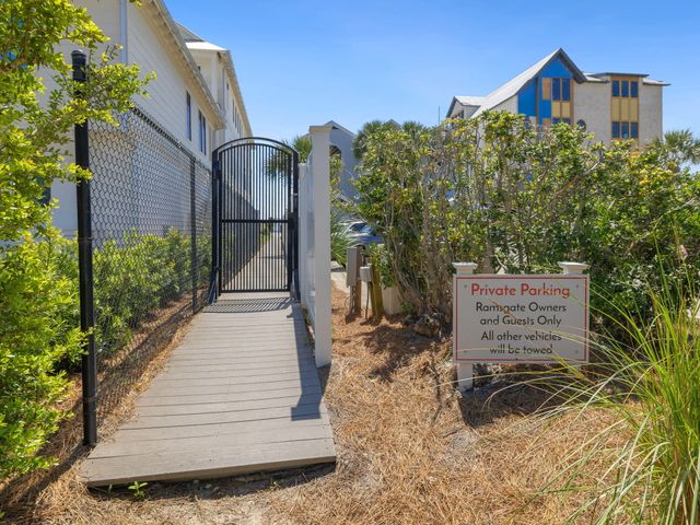 550 Seabreeze Circle, Seacrest, FL 32461