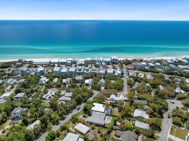 550 Seabreeze Circle, Seacrest, FL 32461