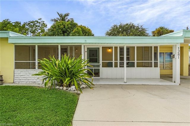 1281 10th ST N, Naples, FL 34102