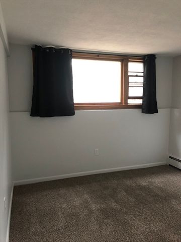 89 Trapelo 30, Waltham, MA 02452