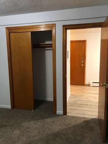 89 Trapelo 30, Waltham, MA 02452