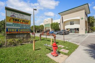10101 W Lantana Road, Lake Worth, FL 33449