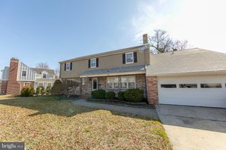 23 SCHOOL LN, Carneys Point, NJ 08069