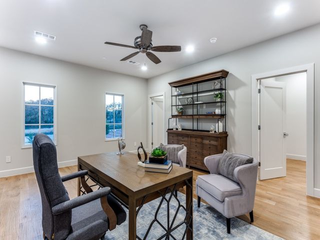 76 Cortes Drive, Westlake, TX 76262