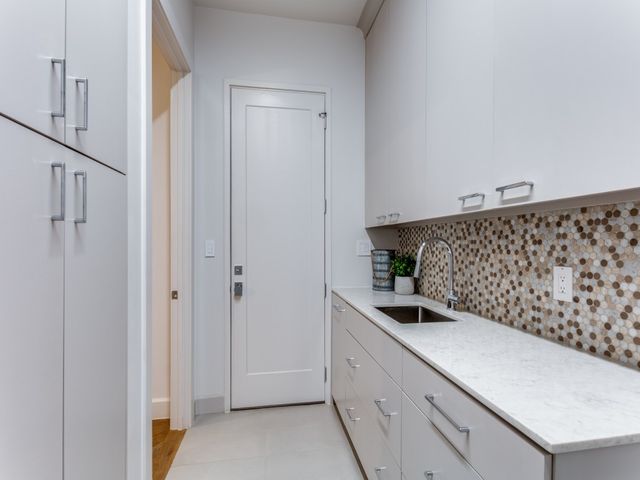 76 Cortes Drive, Westlake, TX 76262