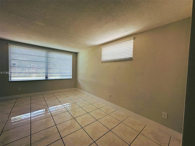1501 NE 191st Street C108, Miami, FL 33179