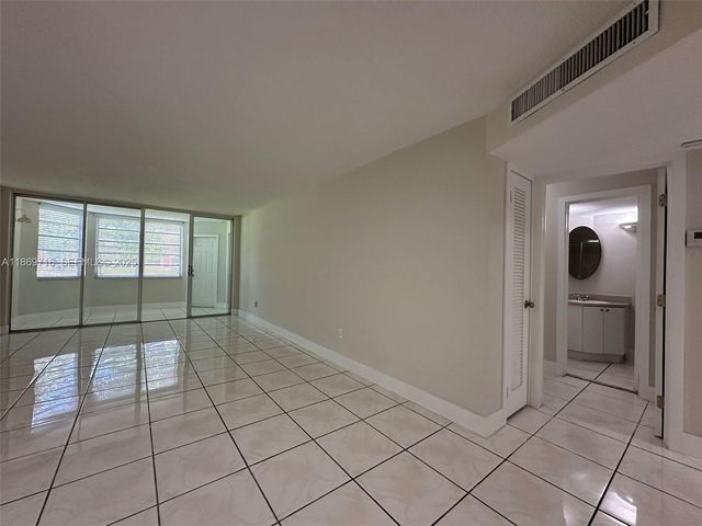 1501 NE 191st Street C108, Miami, FL 33179