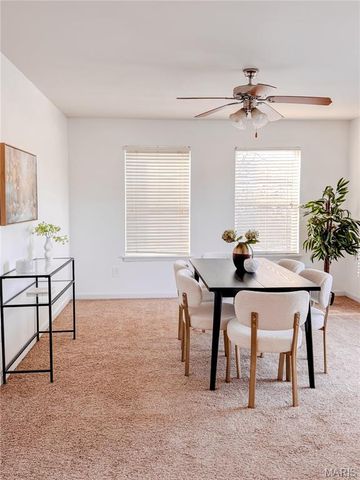 570 Sandra Way, Winfield, MO 63389