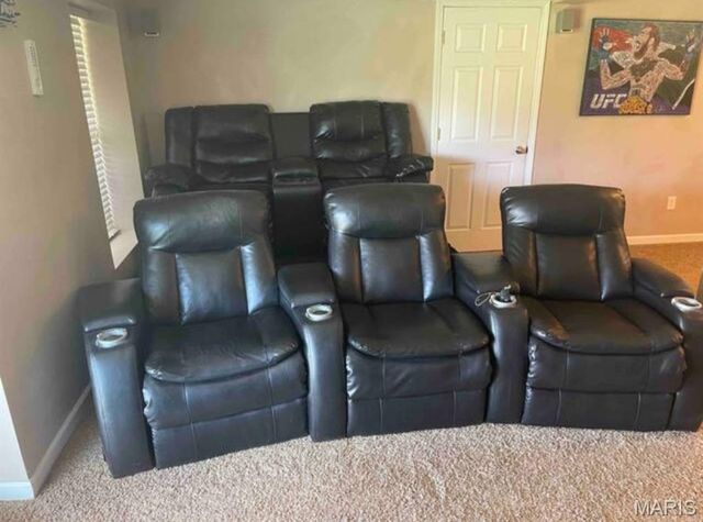 570 Sandra Way, Winfield, MO 63389