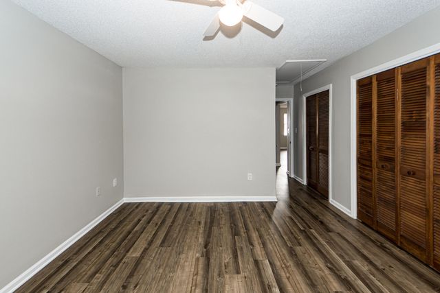 7620 Valleyview Circle, North Charleston, SC 29418