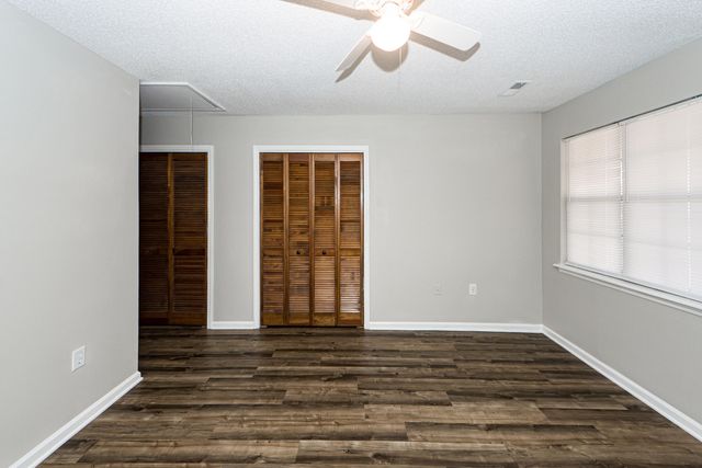 7620 Valleyview Circle, North Charleston, SC 29418