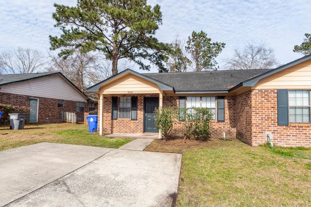 7620 Valleyview Circle, North Charleston, SC 29418