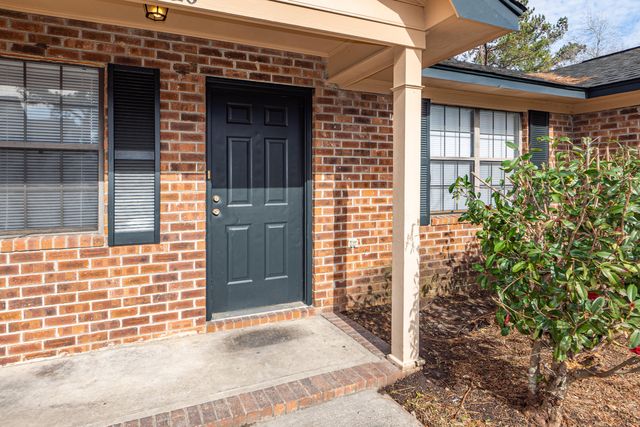 7620 Valleyview Circle, North Charleston, SC 29418