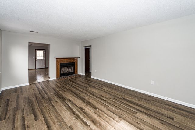 7620 Valleyview Circle, North Charleston, SC 29418