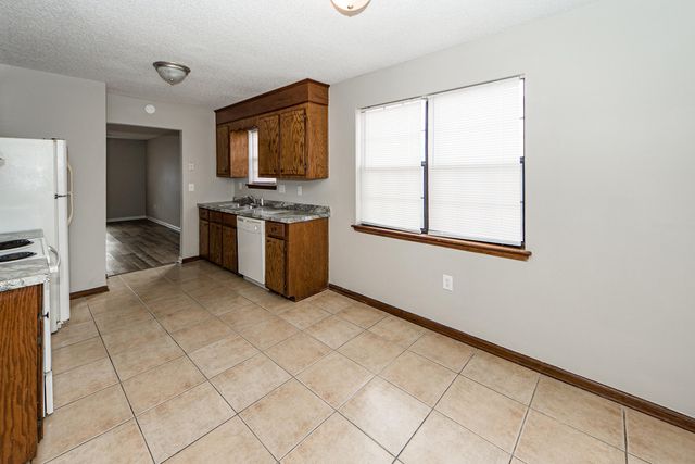 7620 Valleyview Circle, North Charleston, SC 29418