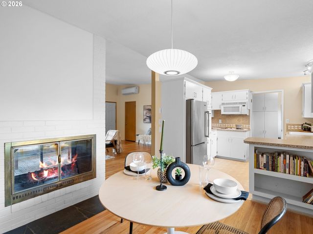 5225 Sw OLESON Rd 15, Portland, OR 97225