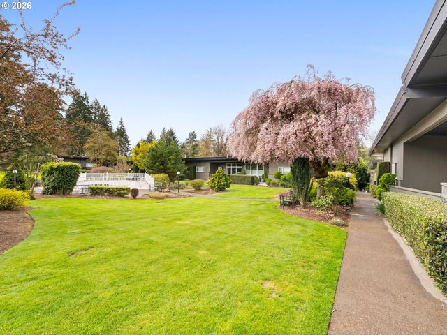 5225 Sw OLESON Rd 15, Portland, OR 97225