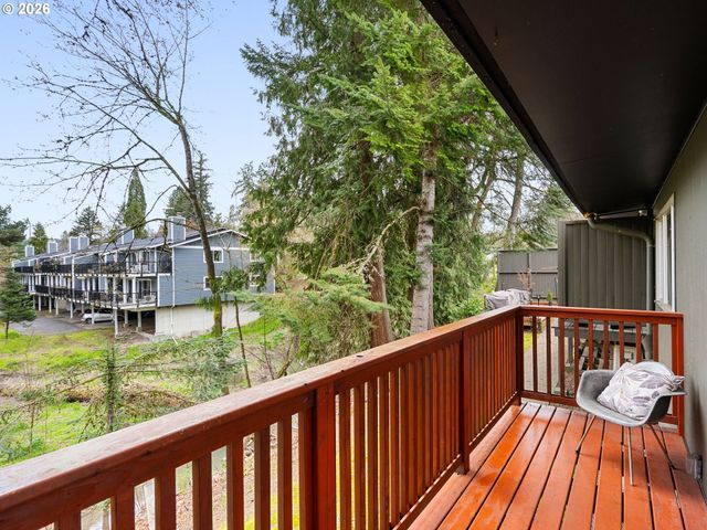 5225 Sw OLESON Rd 15, Portland, OR 97225