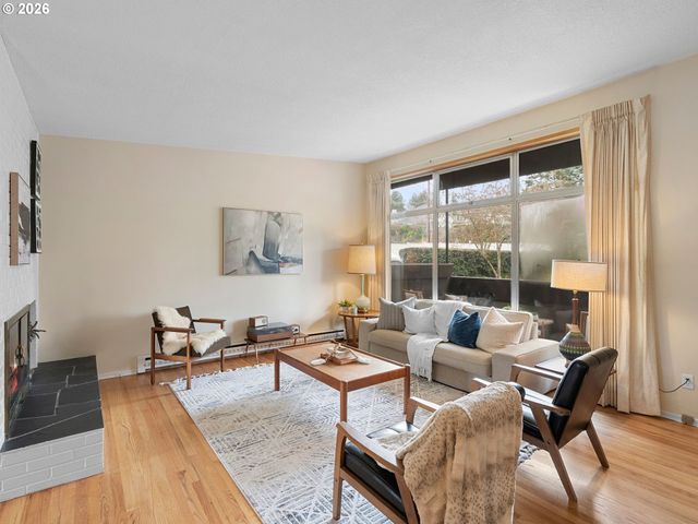 5225 Sw OLESON Rd 15, Portland, OR 97225